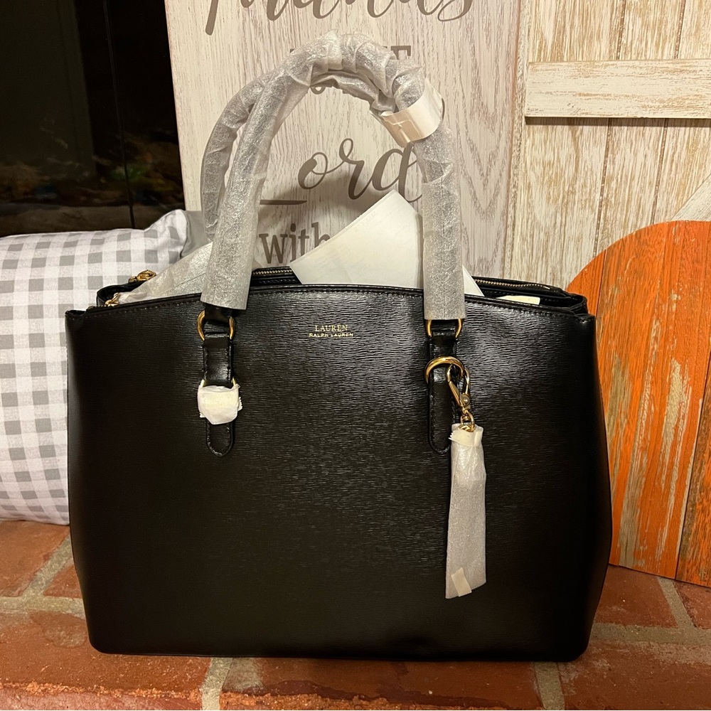 Lauren Ralph Lauren NWT Bag